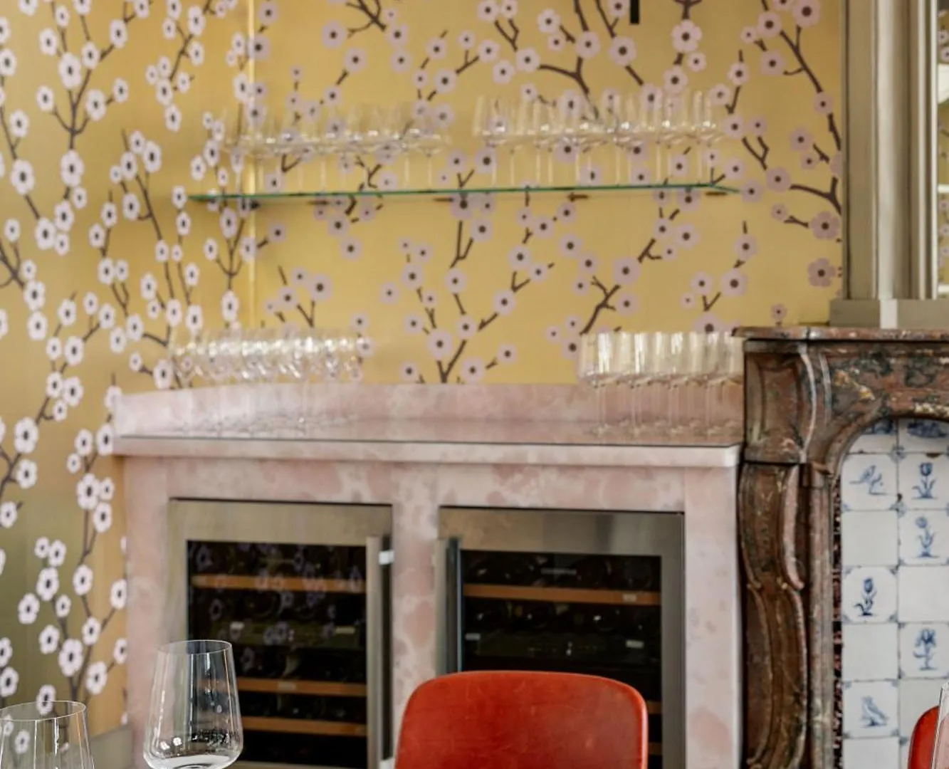 Small Luxury Hotel De Witte Lelie Antwerp 4*,