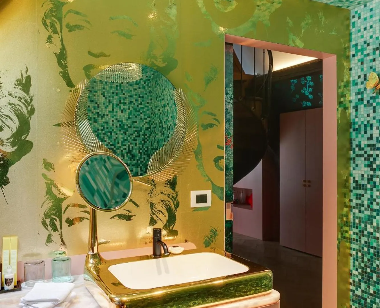 Small Luxury Hotel De Witte Lelie Antwerp