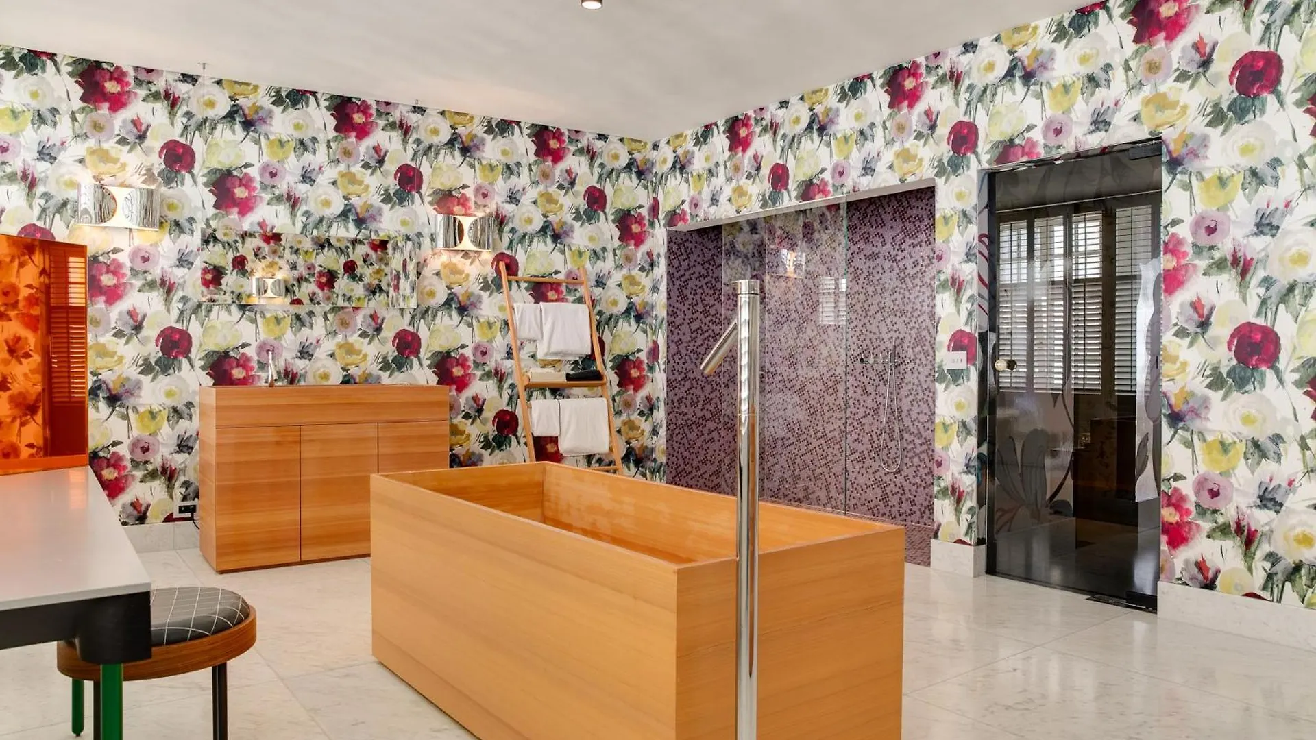 Small Luxury Hotel De Witte Lelie Antwerp