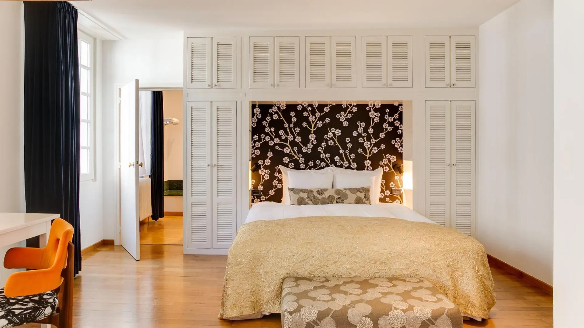 Small Luxury Hotel De Witte Lelie Antwerp 4*,