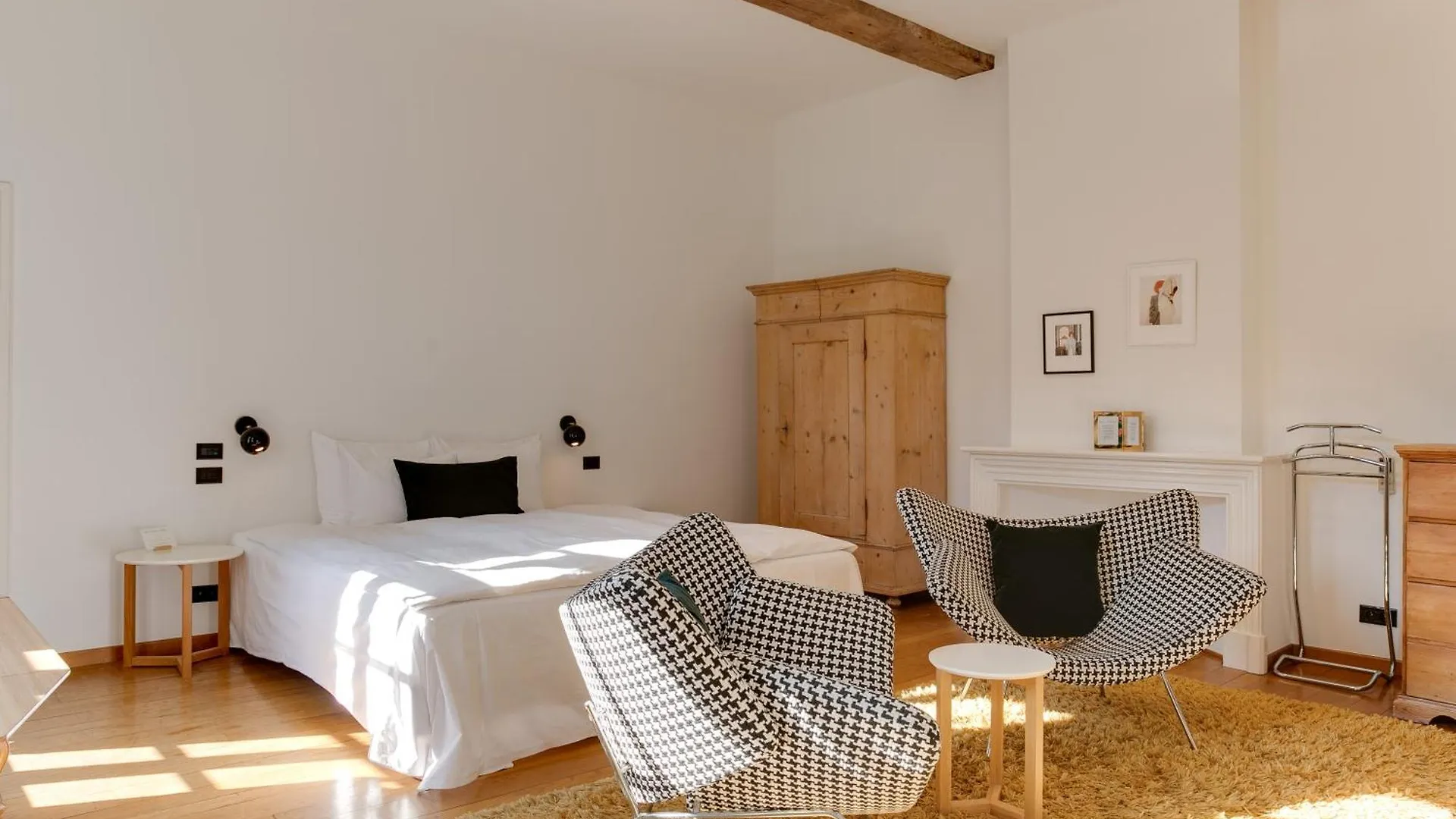 Small Luxury Hotel De Witte Lelie Antwerp